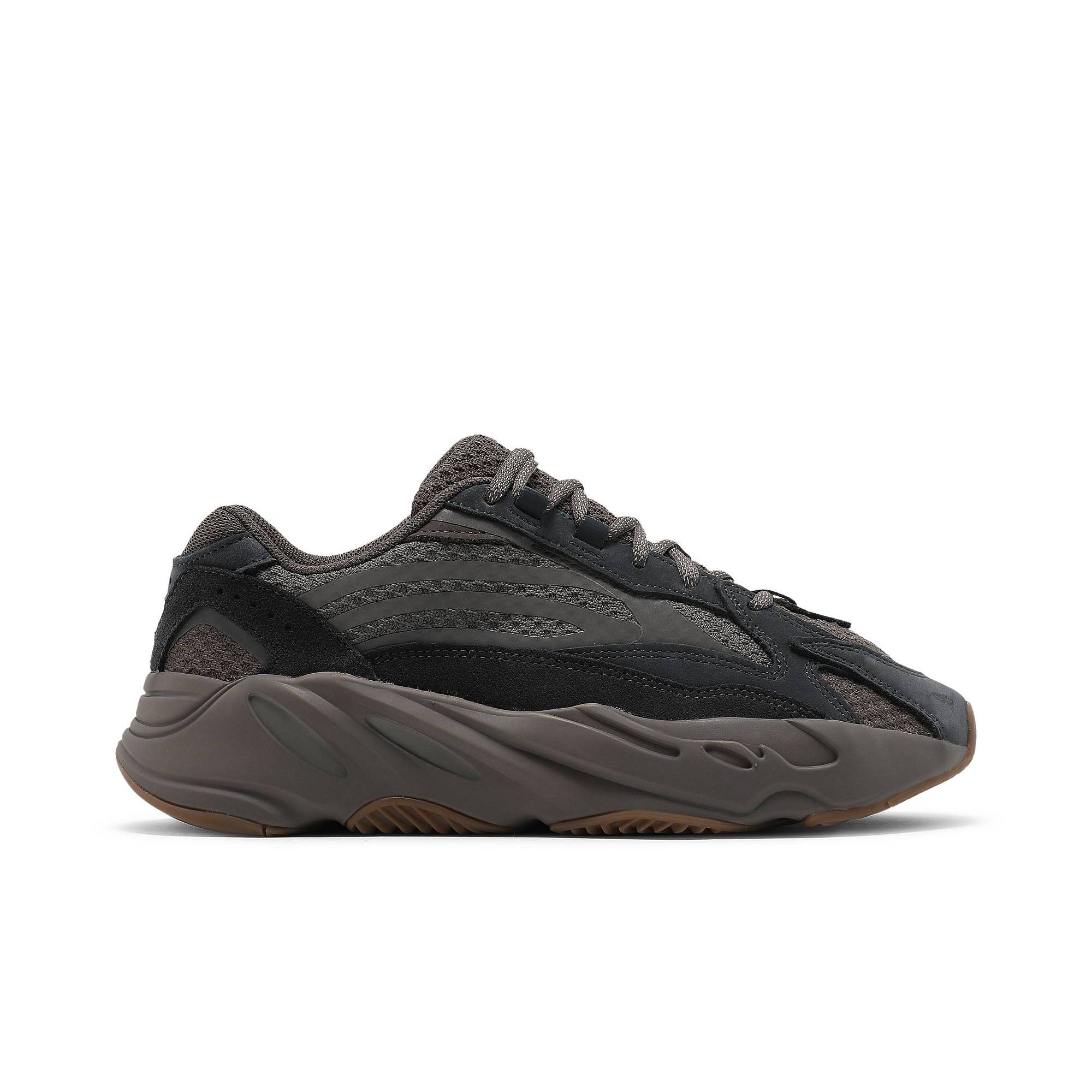 Yeezy Boost 700 V2 'Mauve' GZ0724