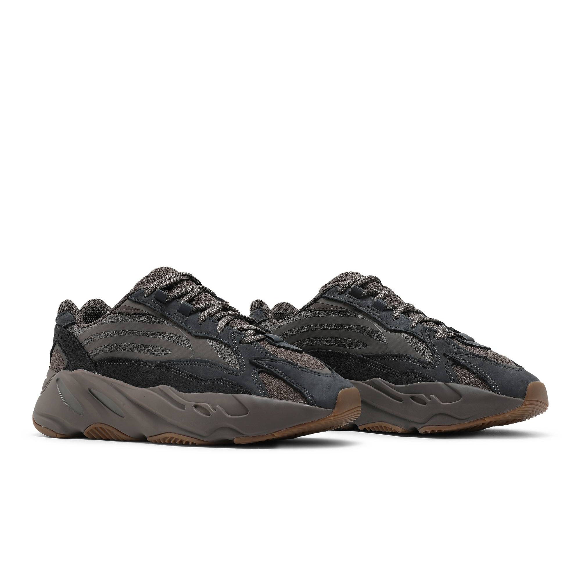 Yeezy Boost 700 V2 'Mauve' GZ0724