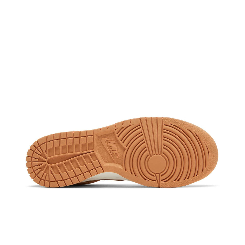 Wmns Dunk Low 'Harvest Moon' DD1503-114