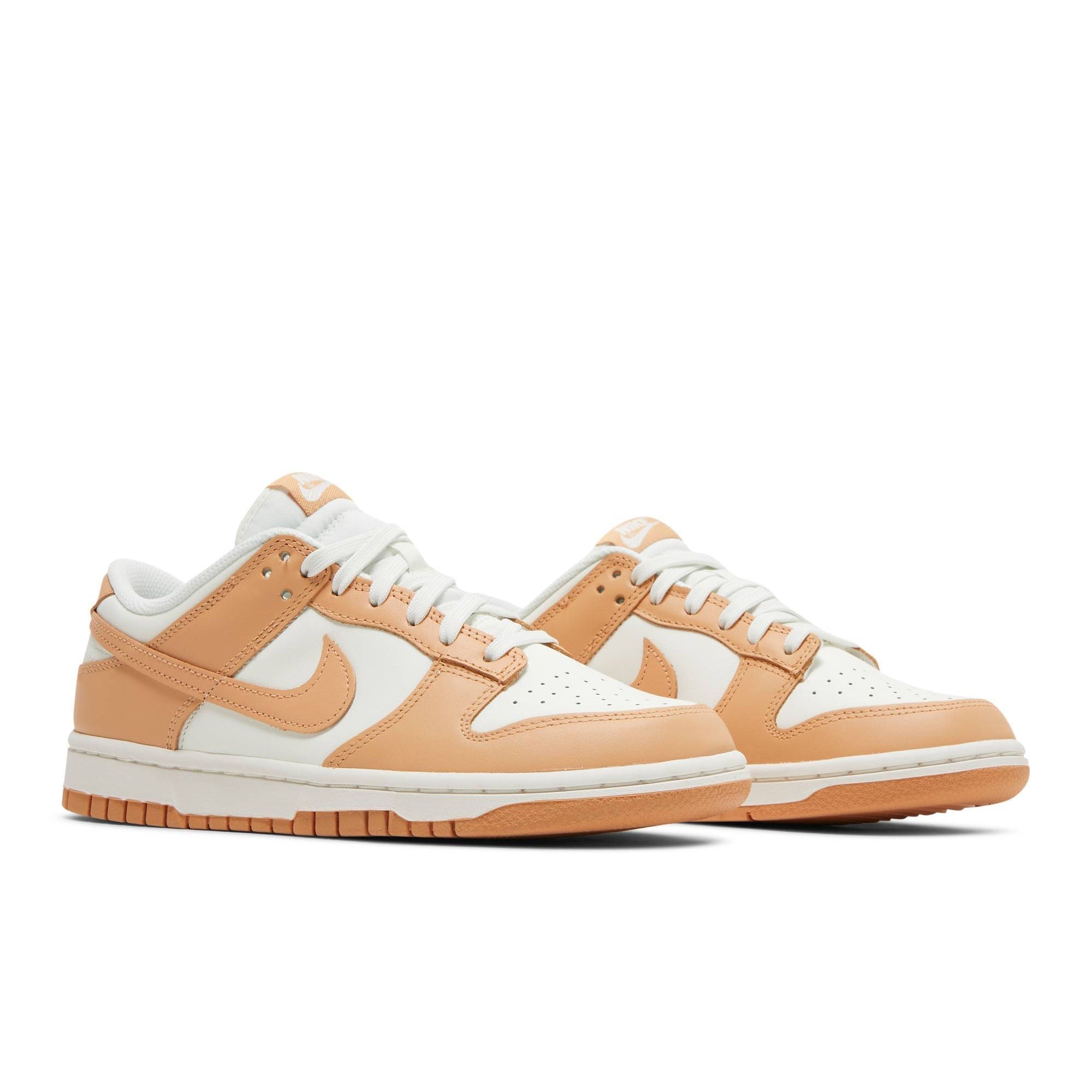 Wmns Dunk Low 'Harvest Moon' DD1503-114