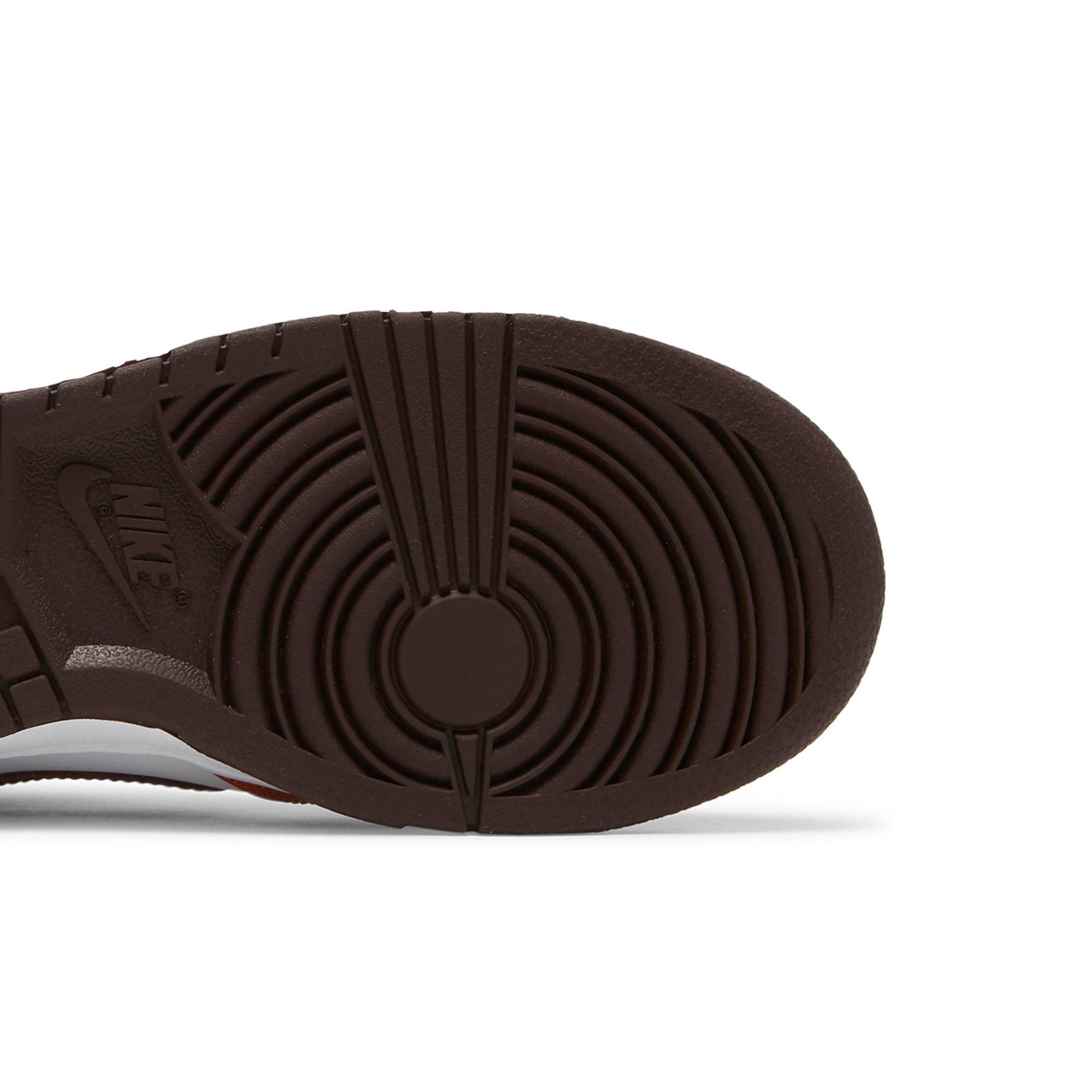 Wmns Dunk Low 'Bronze Eclipse' DQ4697-800