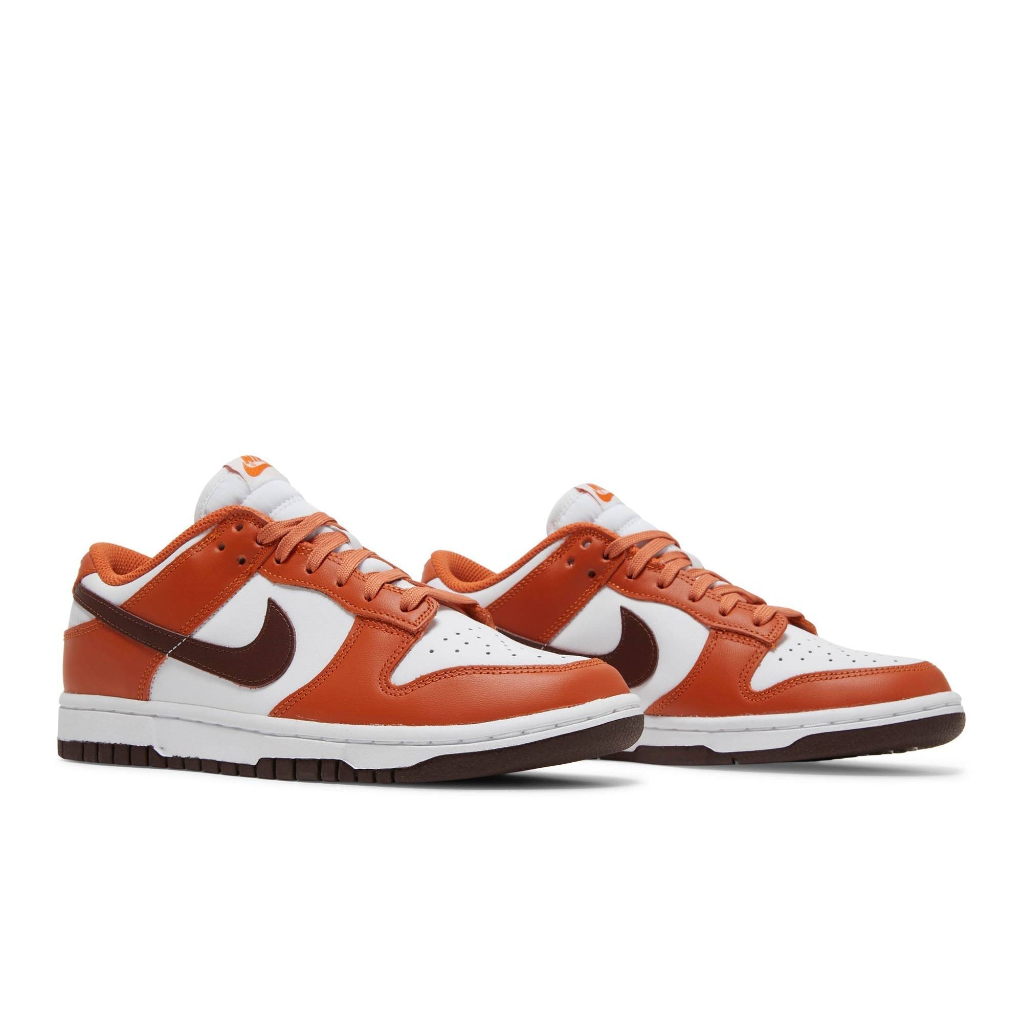 Wmns Dunk Low 'Bronze Eclipse' DQ4697-800