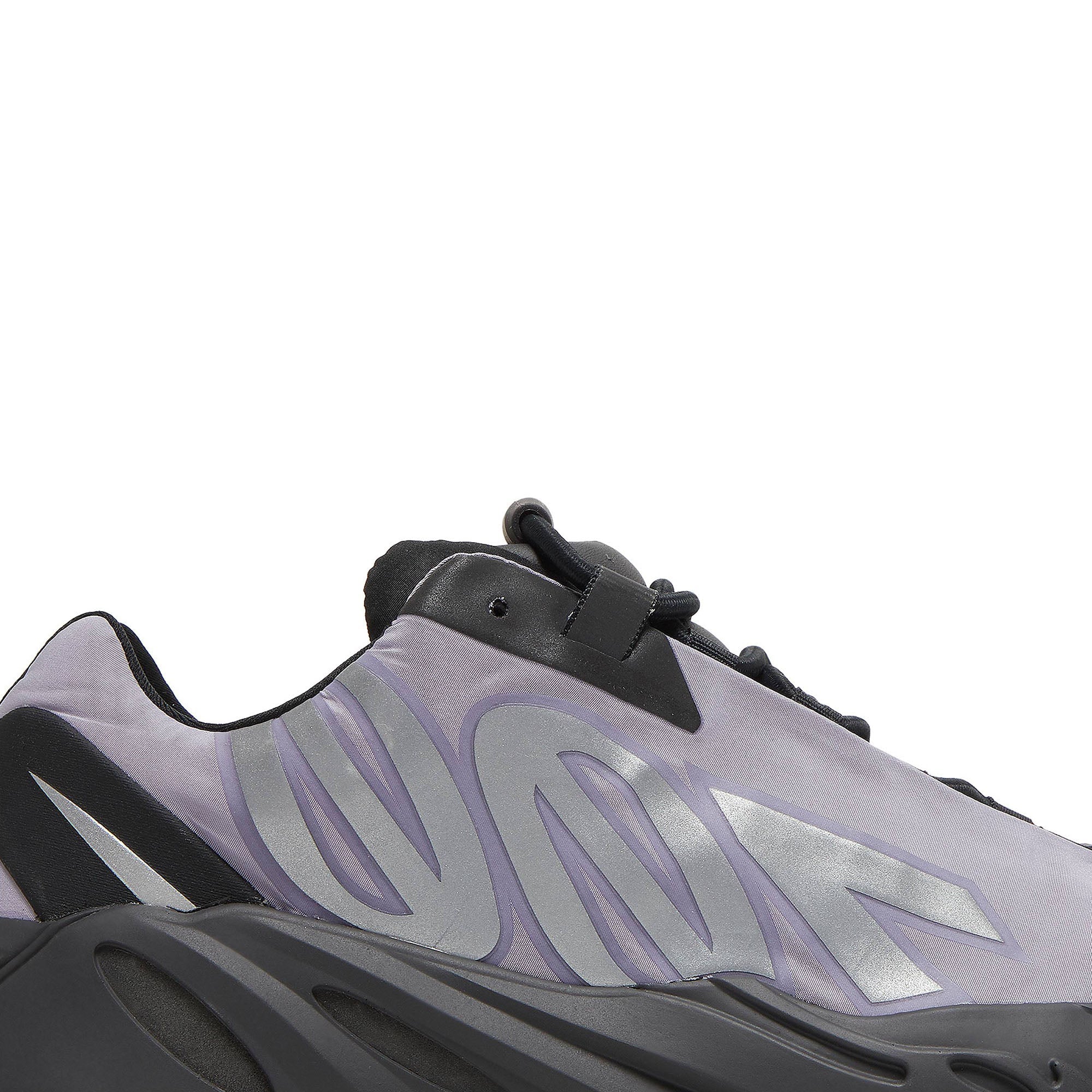 Yeezy Boost 700 MNVN 'Geode' GW9526