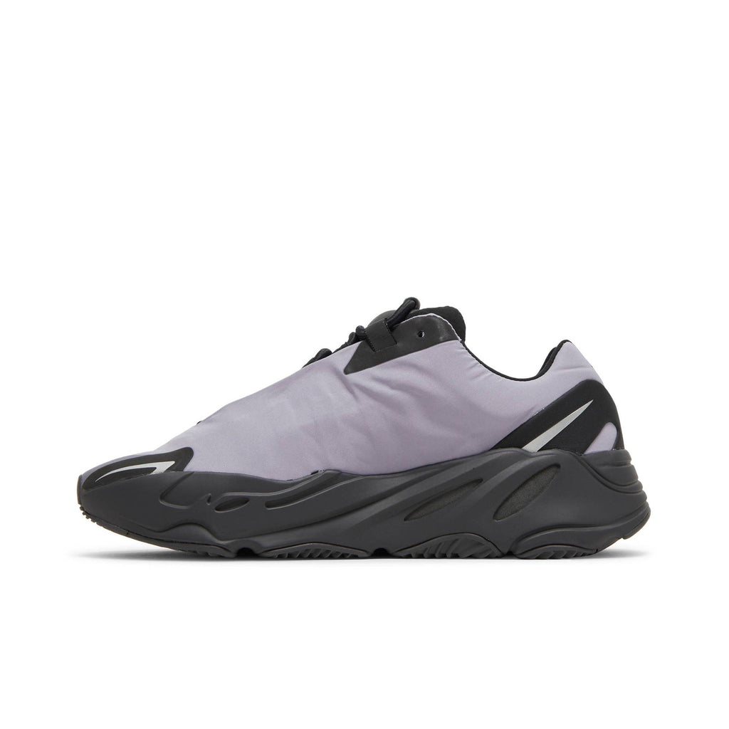 Yeezy Boost 700 MNVN 'Geode' GW9526