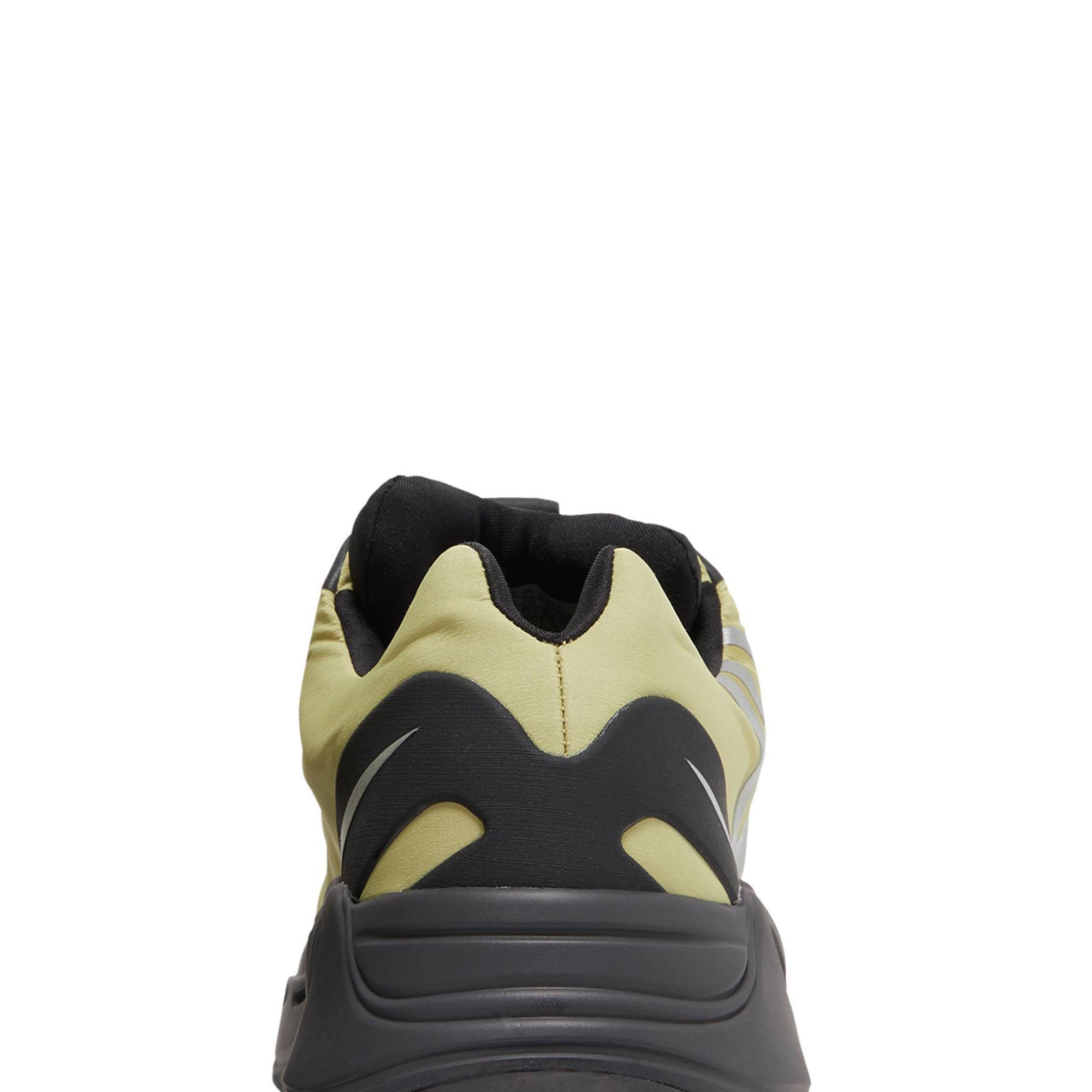 Yeezy Boost 700 MNVN 'Resin' GW9525