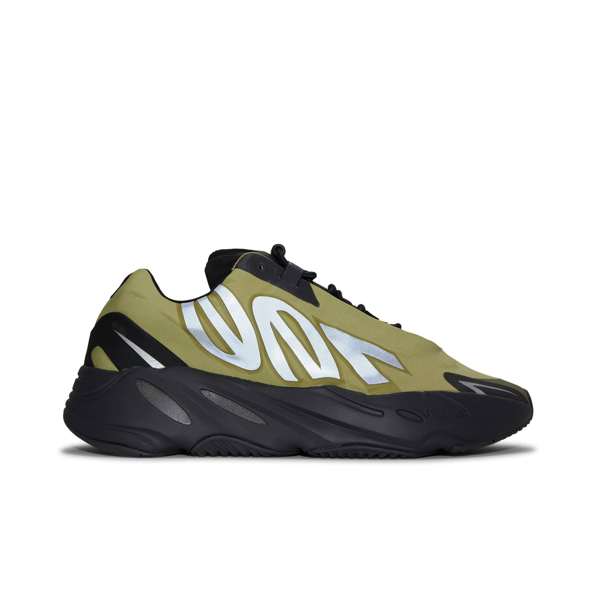 Yeezy Boost 700 MNVN 'Resin' GW9525