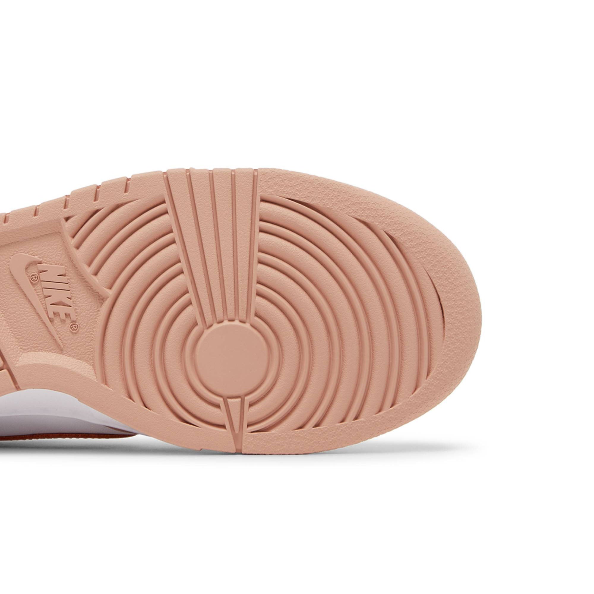 Wmns Dunk Low 'Rose Whisper' DD1503-118