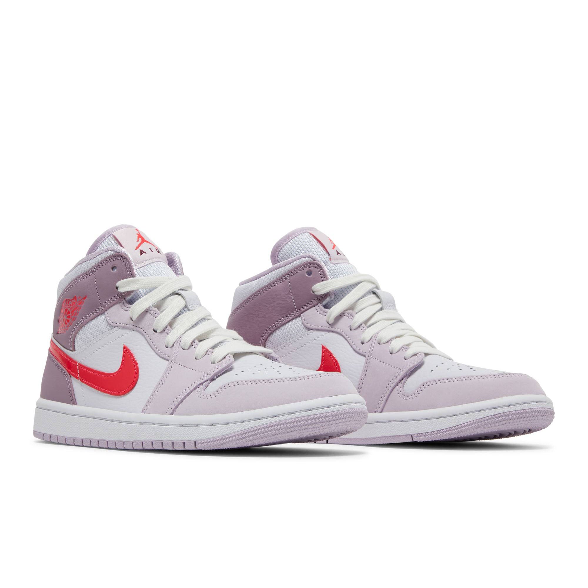 Wmns Air Jordan 1 Mid 'Valentine's Day' DR0174-500
