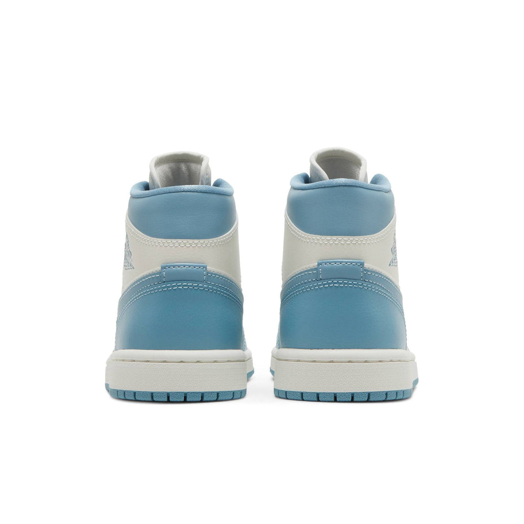 Wmns Air Jordan 1 Mid 'University Blue' BQ6472-141