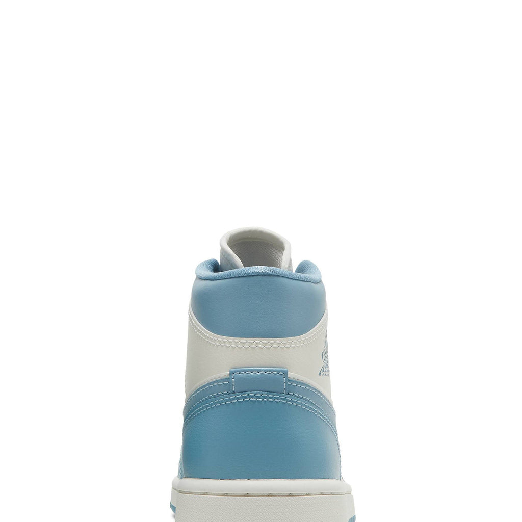 Wmns Air Jordan 1 Mid 'University Blue' BQ6472-141