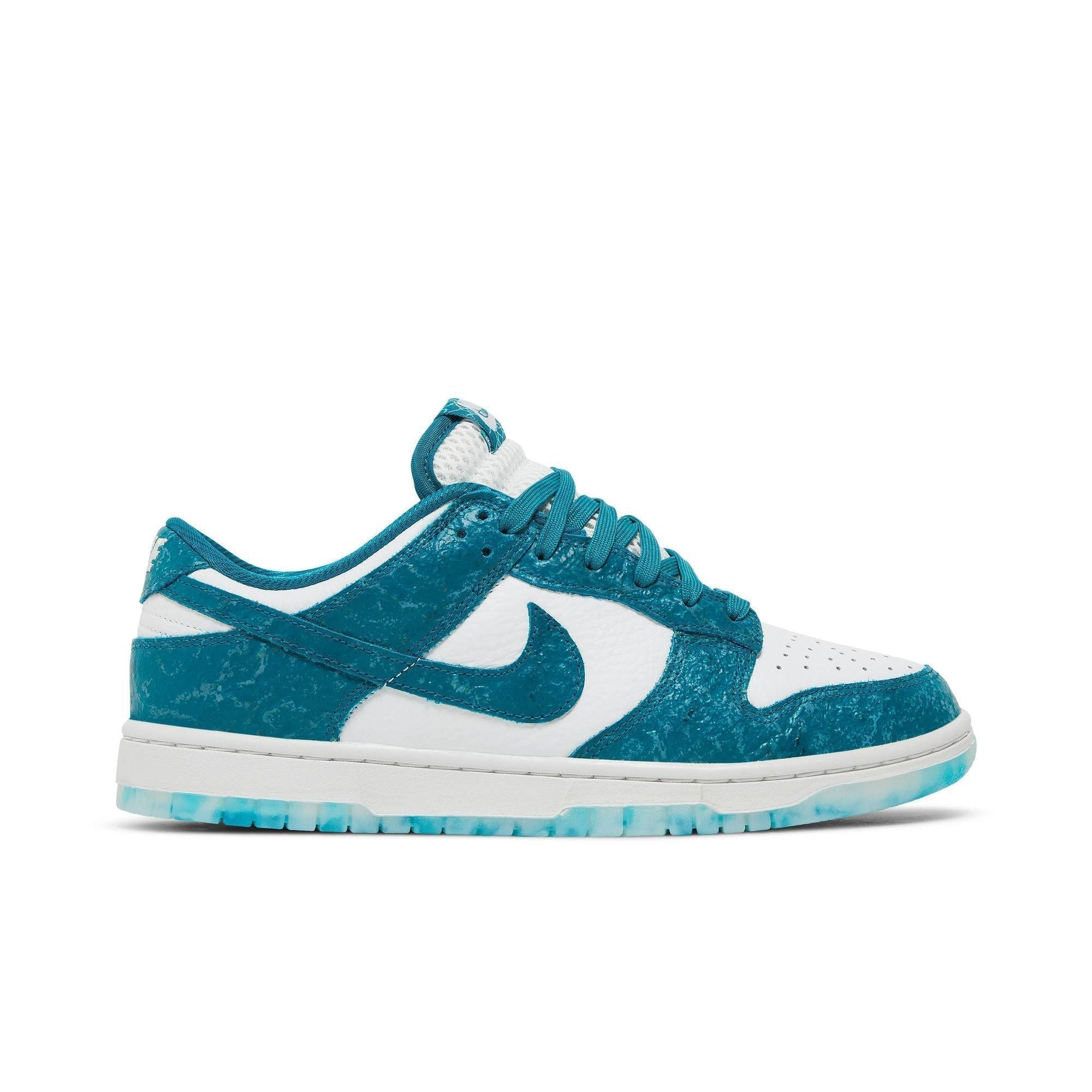 Wmns Dunk Low 'Ocean' DV3029-100