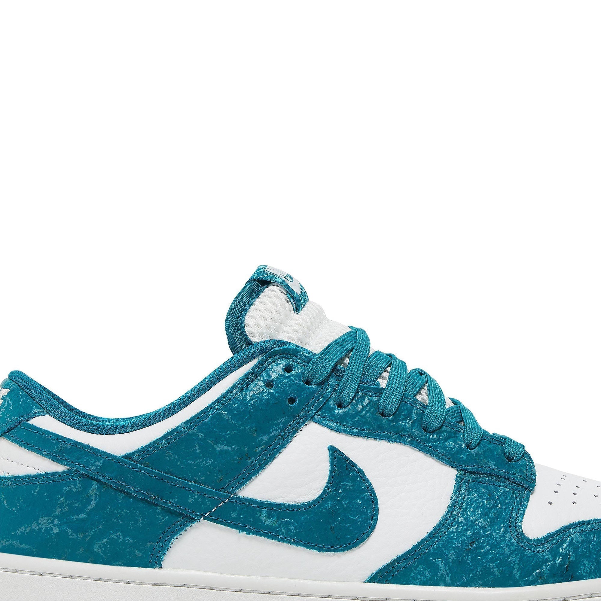 Wmns Dunk Low 'Ocean' DV3029-100