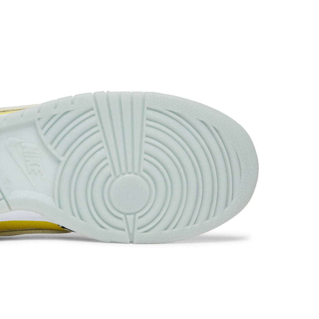Dunk Low 'Doernbecher 2022' DR7305-100