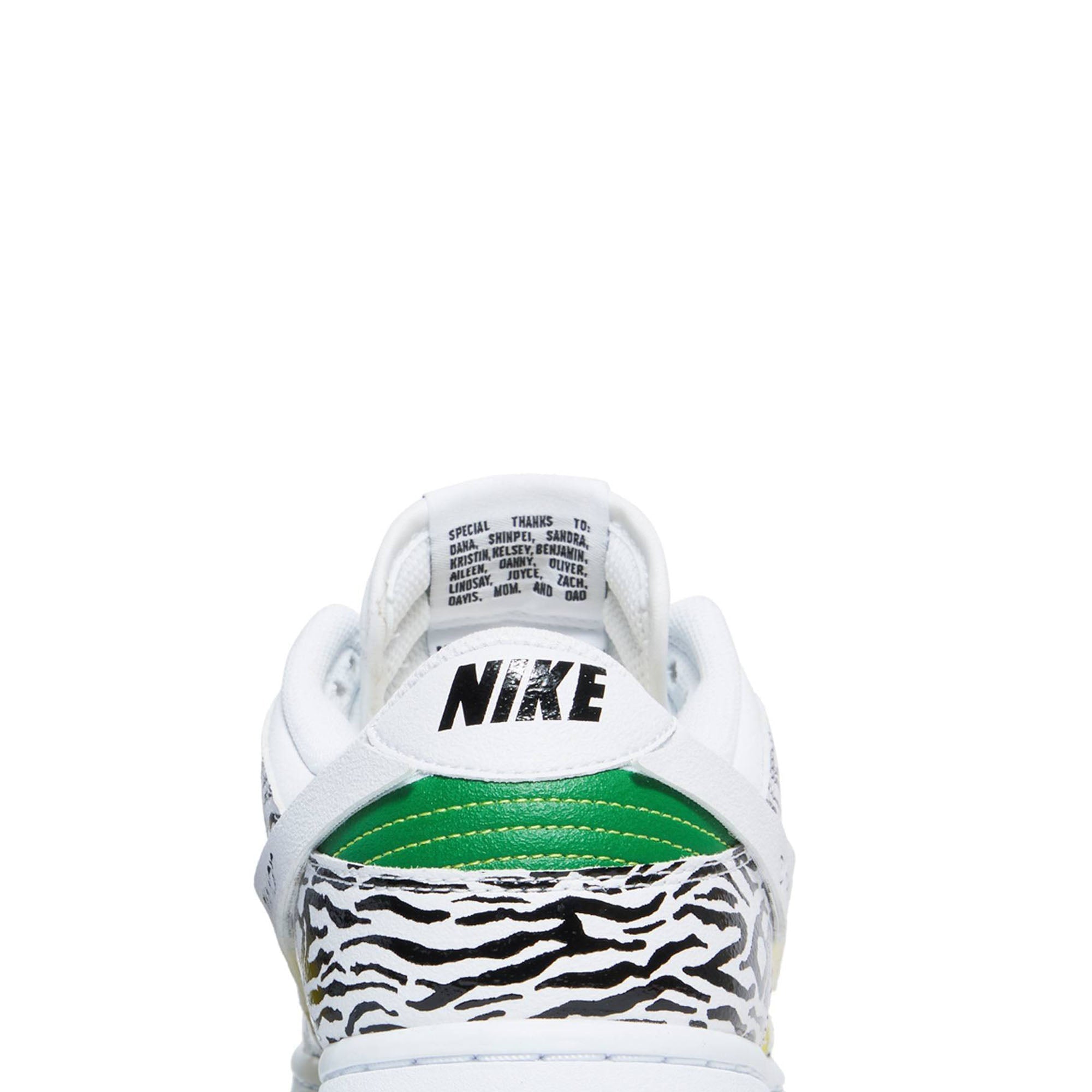 Dunk Low 'Doernbecher 2022' DR7305-100