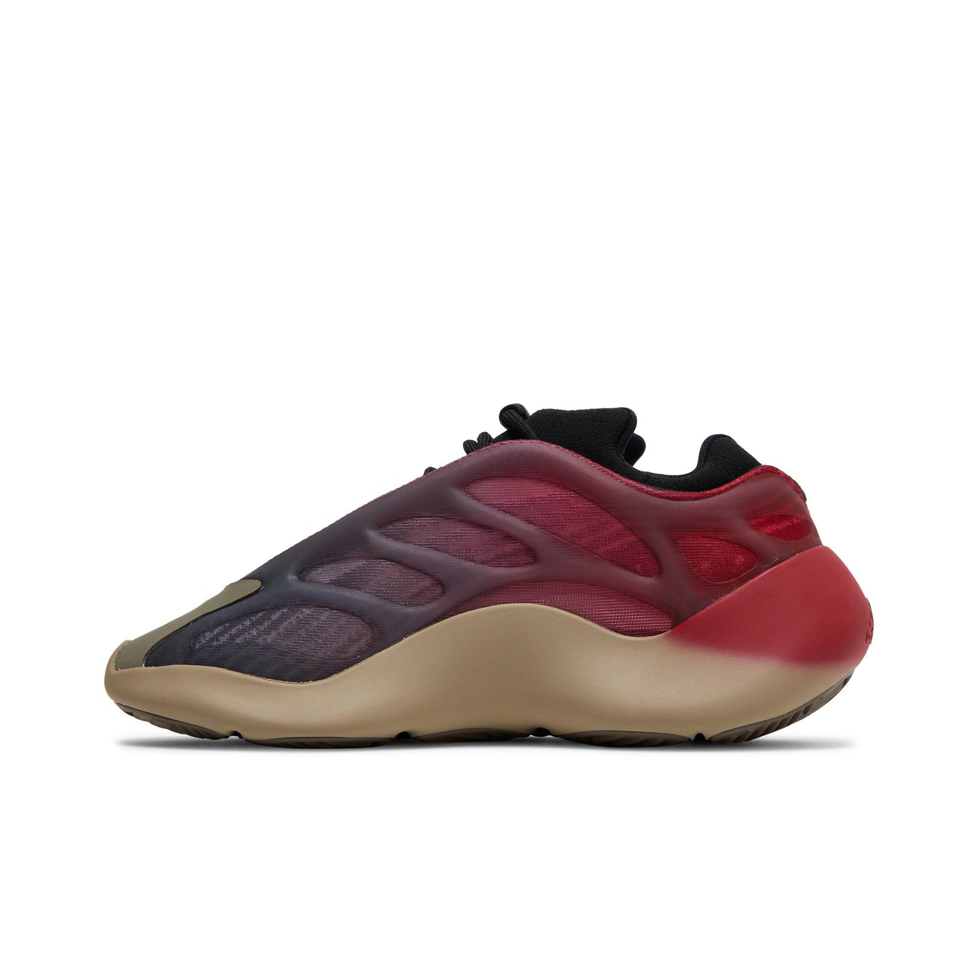 Yeezy 700 V3 'Fade Carbon' GW1814
