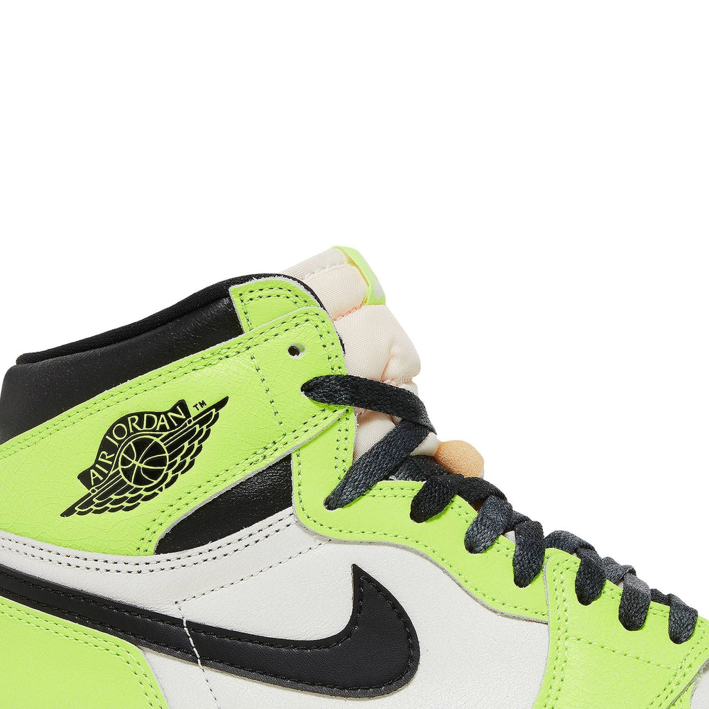 Air Jordan 1 Retro High OG 'Visionaire' 555088-702