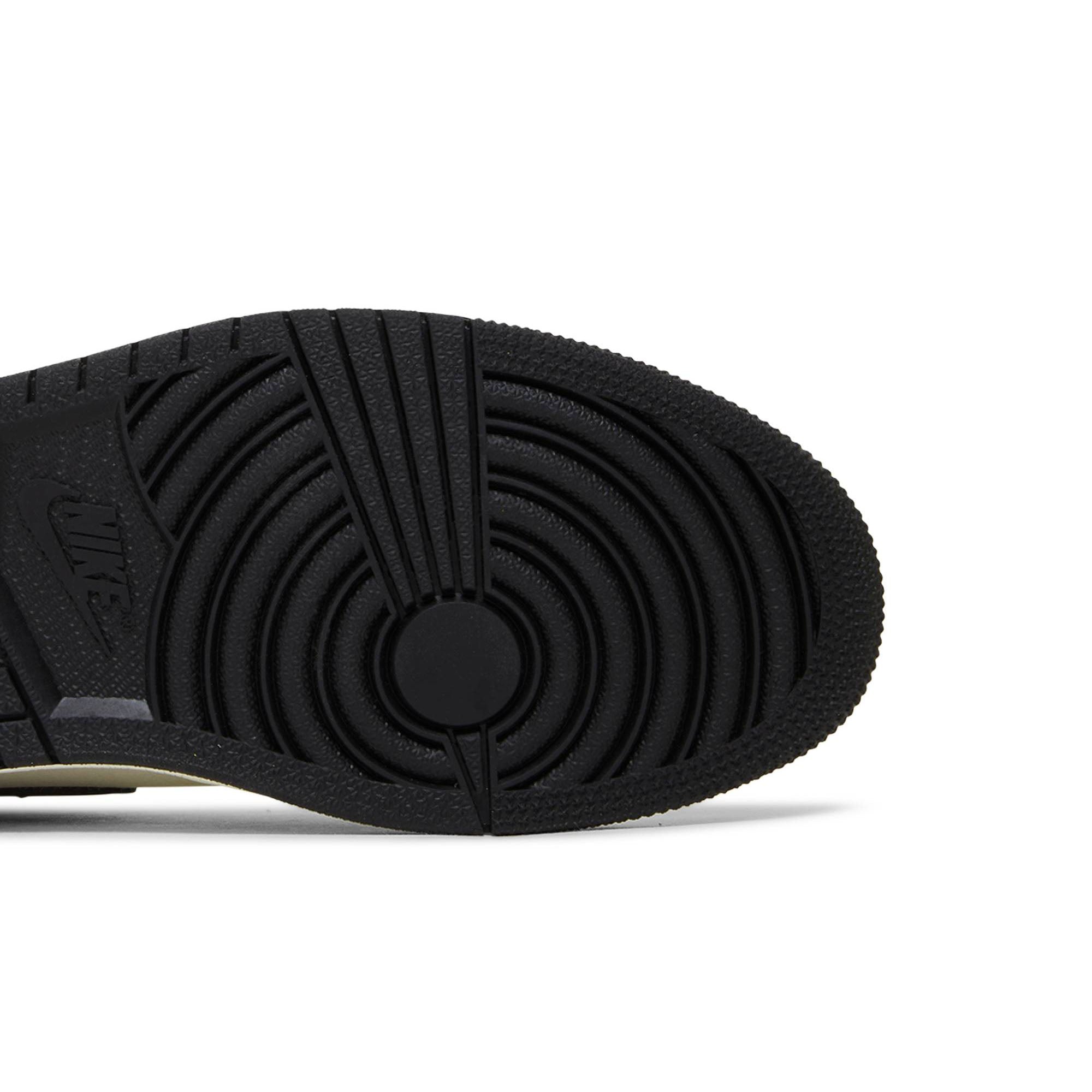 Air Jordan 1 Retro High OG 'Visionaire' 555088-702