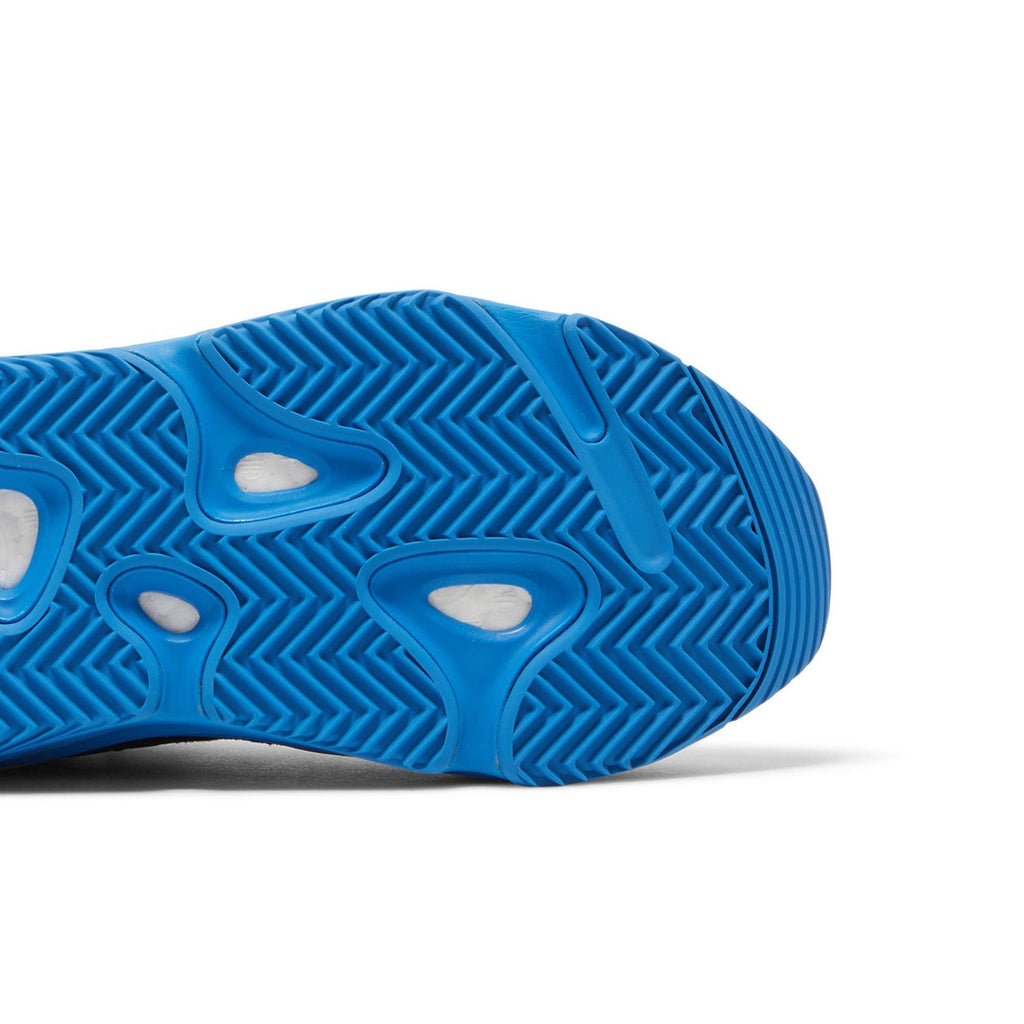 Yeezy Boost 700 'Hi-Res Blue' HP6674