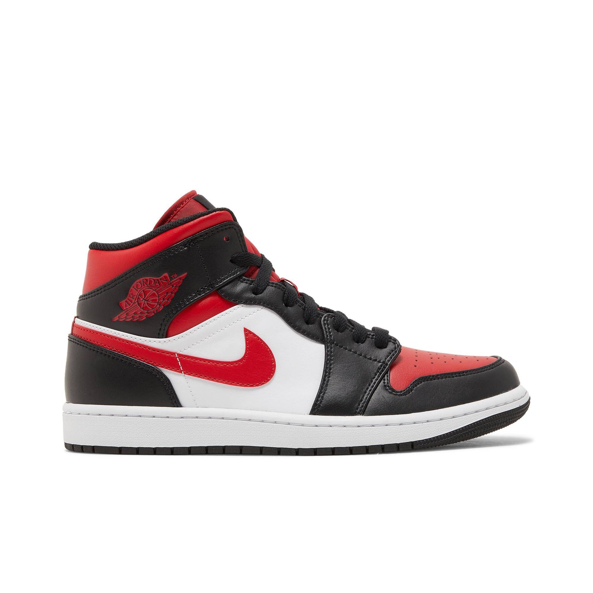 Air Jordan 1 Mid 'Bred Toe' 554724-079