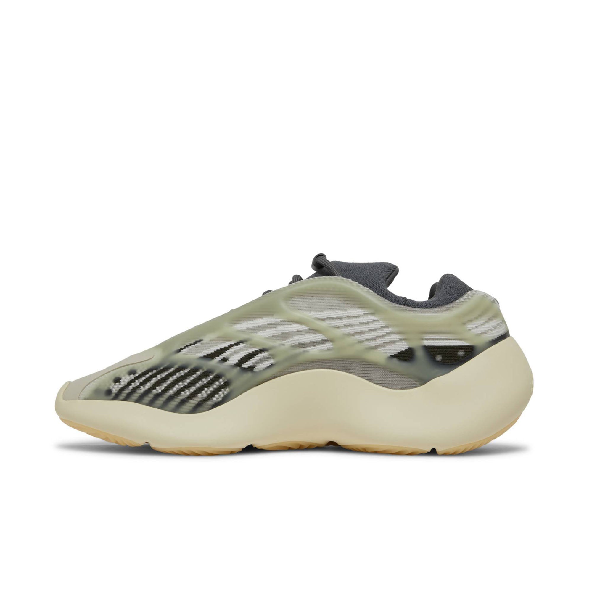 Yeezy 700 V3 'Fade Salt' ID1674